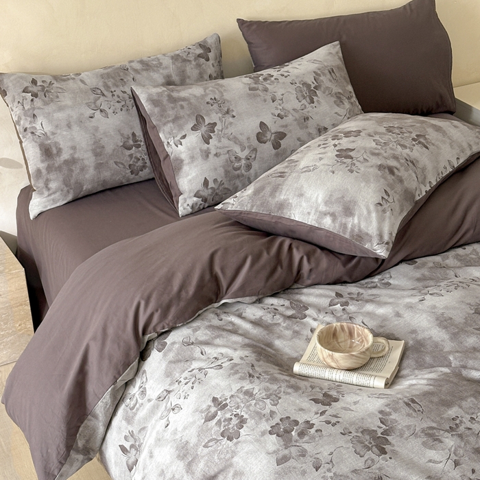 91家纺网 家纺一手货源 找家纺 言一 2025新款A类100支陶瓷轻磨毛新疆长绒棉纯棉全棉提花四件套 墨雨共间-咖