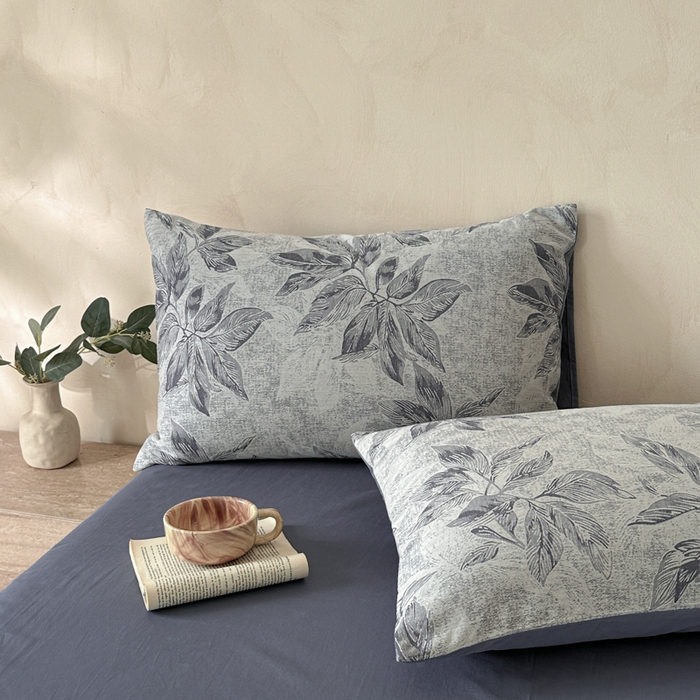 91家纺网 家纺一手货源 找家纺 言一 2025新款A类100支陶瓷轻磨毛新疆长绒棉纯棉全棉提花四件套 树叶深深-蓝