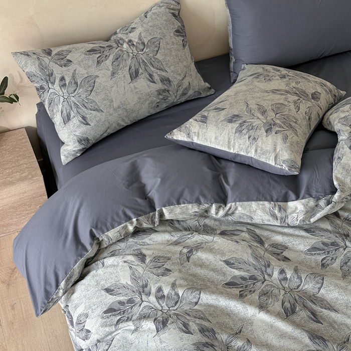 91家纺网 家纺一手货源 找家纺 言一 2025新款A类100支陶瓷轻磨毛新疆长绒棉纯棉全棉提花四件套 树叶深深-蓝