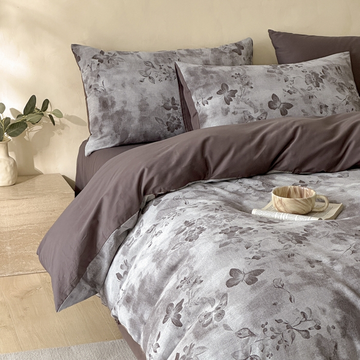 91家纺网 家纺一手货源 找家纺 言一 2025新款A类100支陶瓷轻磨毛新疆长绒棉纯棉全棉提花四件套 墨雨共间-咖