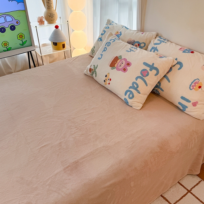 91家纺网 家纺一手货源 找家纺 HL原创 2025新款牛奶绒四件套 欢乐时光