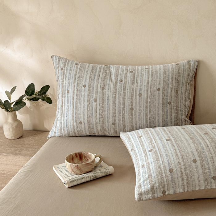 91家纺网 家纺一手货源 找家纺 言一 2025新款A类100支陶瓷轻磨毛新疆长绒棉纯棉全棉提花四件套 海盐波点-浅咖