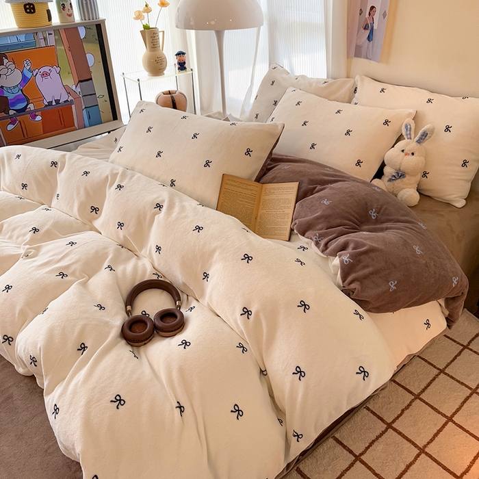 91家纺网 家纺一手货源 找家纺 HL原创 2025新款牛奶绒四件套 可可蝴蝶结