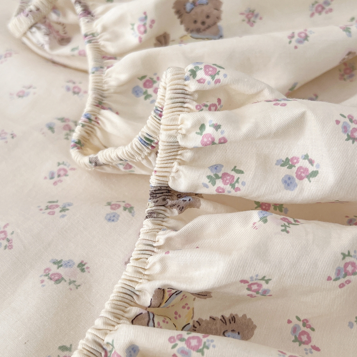 91家纺网 家纺一手货源 找家纺 舒居家纺 2025新款13070全棉纯棉毛巾绣床笠单品床笠单件单床笠 可米宝贝