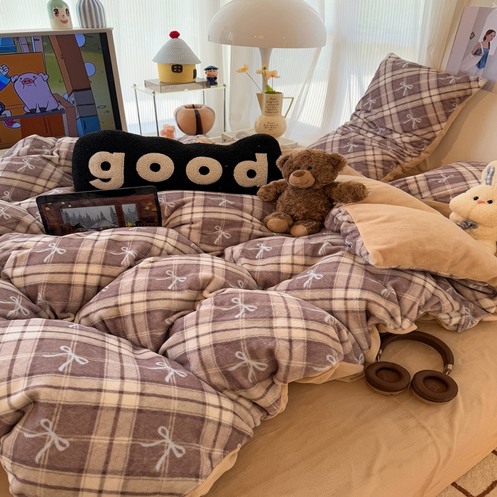 91家纺网 家纺一手货源 找家纺 HL原创 2025新款牛奶绒四件套 美拉德格子