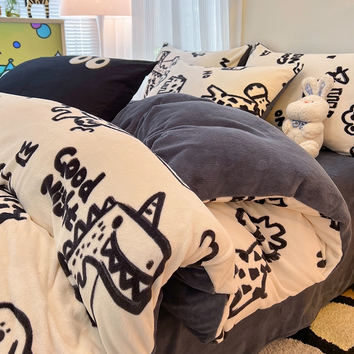 91家纺网 家纺一手货源 找家纺 HL原创 2025新款牛奶绒四件套 萌趣恐龙