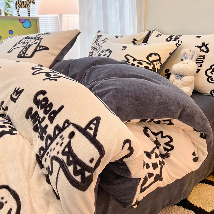 91家纺网 家纺一手货源 找家纺 HL原创 2025新款牛奶绒四件套 萌趣恐龙