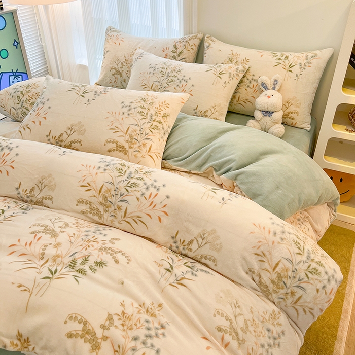 91家纺网 家纺一手货源 找家纺 HL原创 2025新款牛奶绒四件套 田园