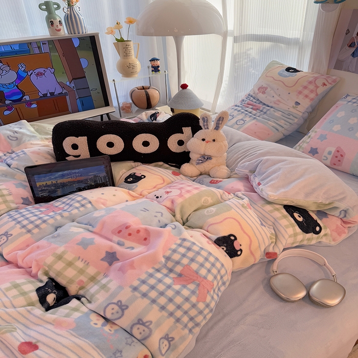 91家纺网 家纺一手货源 找家纺 HL原创 2025新款牛奶绒四件套 田字格