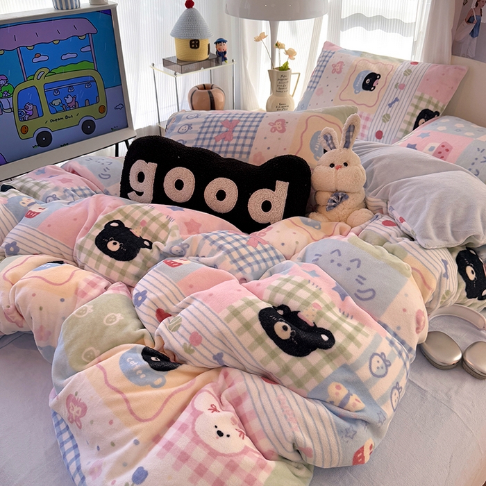 91家纺网 家纺一手货源 找家纺 HL原创 2025新款牛奶绒四件套 田字格