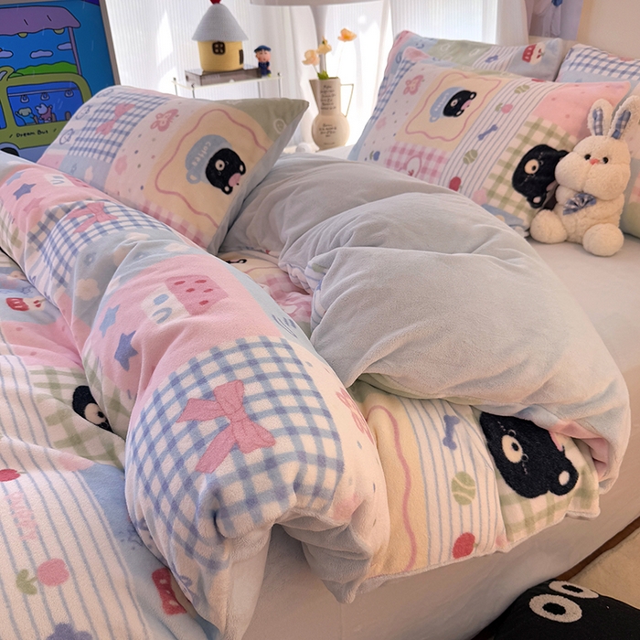 91家纺网 家纺一手货源 找家纺 HL原创 2025新款牛奶绒四件套 田字格