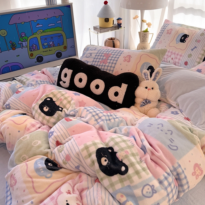 91家纺网 家纺一手货源 找家纺 HL原创 2025新款牛奶绒四件套 田字格