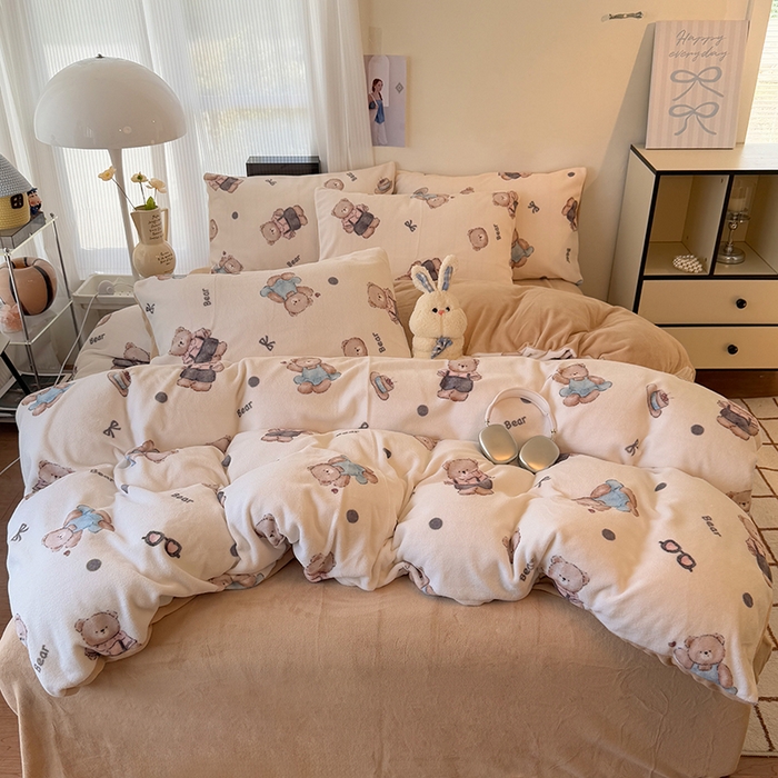 91家纺网 家纺一手货源 找家纺 HL原创 2025新款牛奶绒四件套 小熊