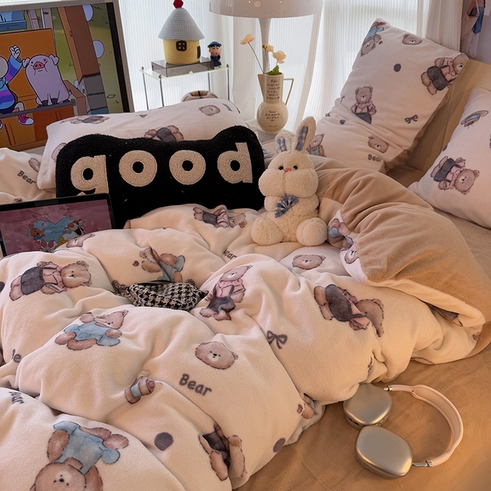 91家纺网 家纺一手货源 找家纺 HL原创 2025新款牛奶绒四件套 小熊