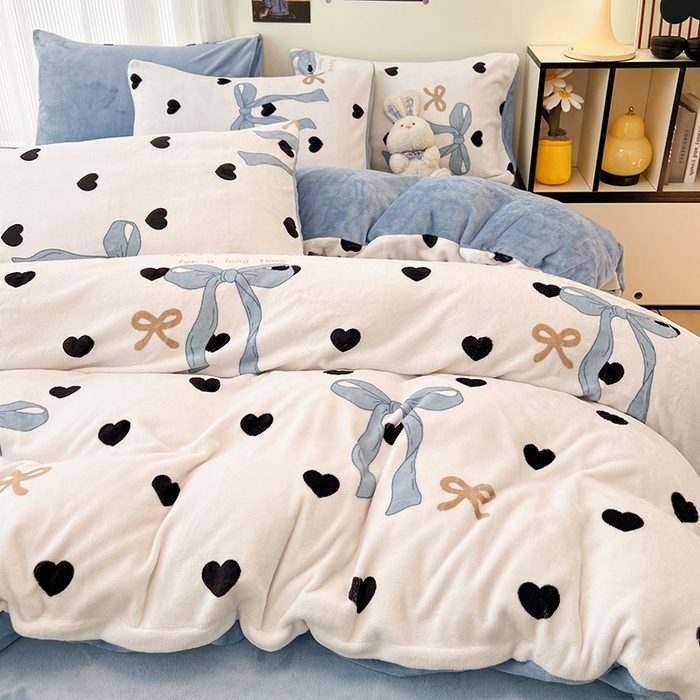 91家纺网 家纺一手货源 找家纺 HL原创 2025新款牛奶绒四件套 邂逅