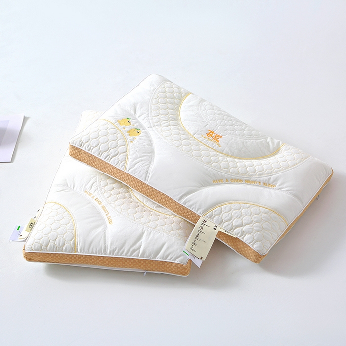 91家纺网 家纺一手货源 找家纺 （总）糖果枕芯 2025新款儿童枕芯分区护颈学生枕头全棉枕芯