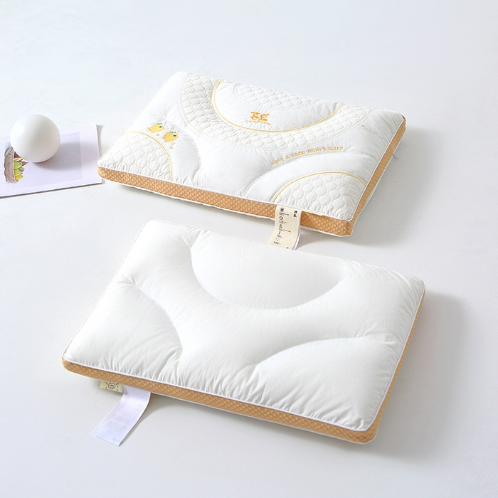 91家纺网 家纺一手货源 找家纺 （总）糖果枕芯 2025新款儿童枕芯分区护颈学生枕头全棉枕芯