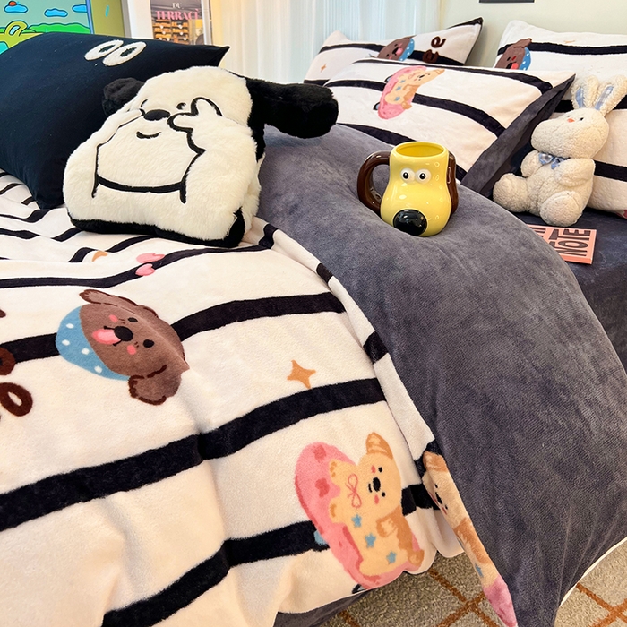 91家纺网 家纺一手货源 找家纺 HL原创 2025新款牛奶绒四件套 星空