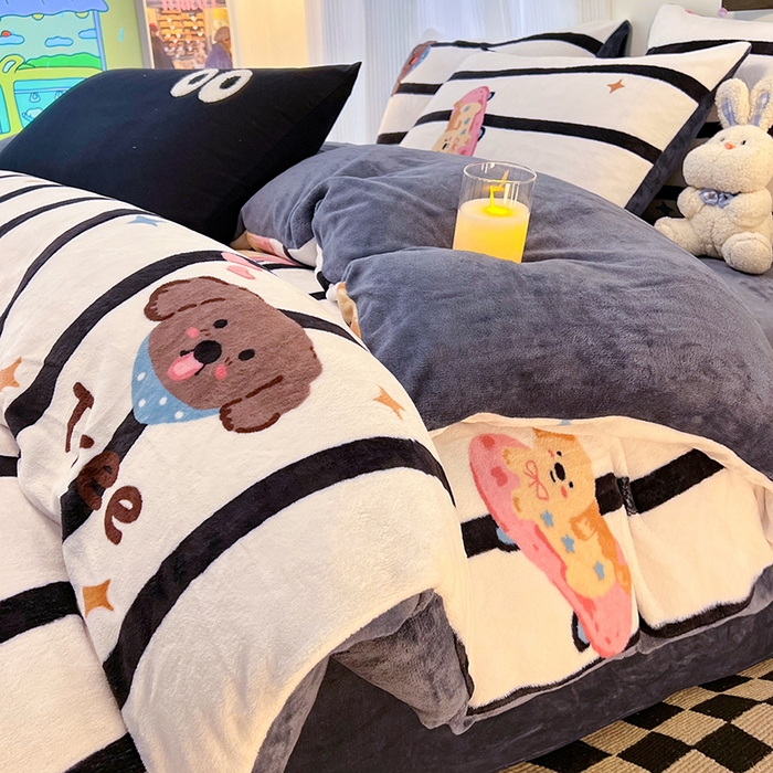 91家纺网 家纺一手货源 找家纺 HL原创 2025新款牛奶绒四件套 星空