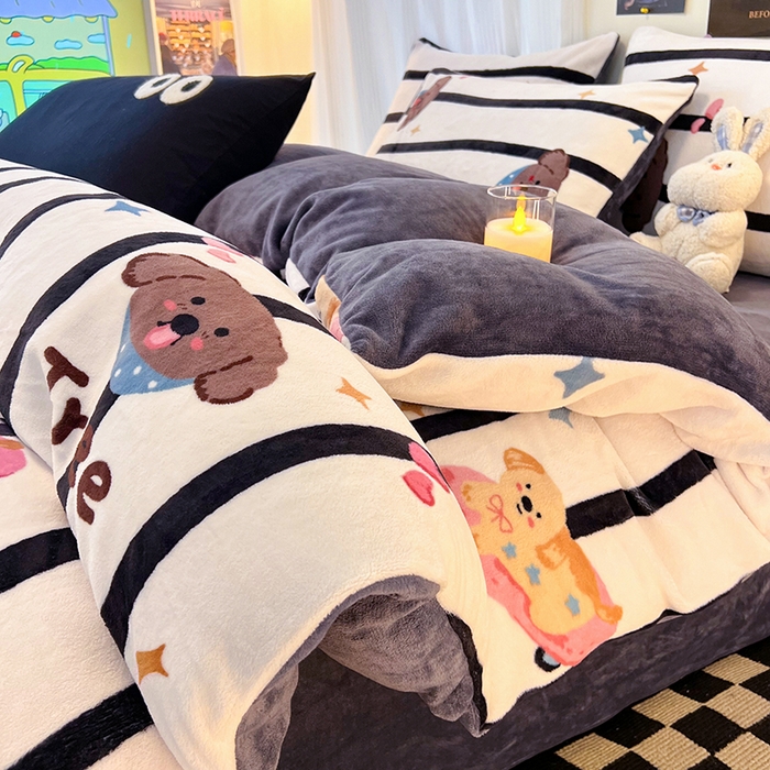 91家纺网 家纺一手货源 找家纺 HL原创 2025新款牛奶绒四件套 星空