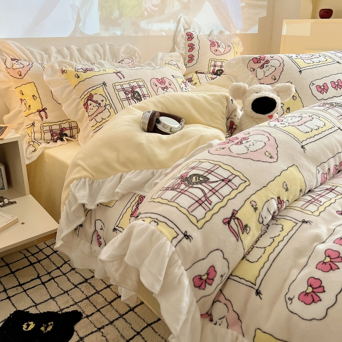 91家纺网 家纺一手货源 找家纺 六巷胡同 2025新款韩版INS卡通花边款A类牛奶绒四件套 花边卡哇伊狗狗