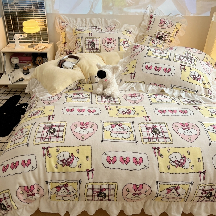 91家纺网 家纺一手货源 找家纺 六巷胡同 2025新款韩版INS卡通花边款A类牛奶绒四件套 花边卡哇伊狗狗