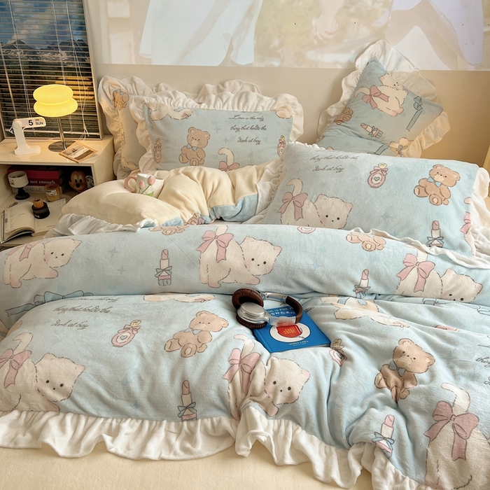 91家纺网 家纺一手货源 找家纺 六巷胡同 2025新款韩版INS卡通花边款A类牛奶绒四件套 花边元气猫咪酱