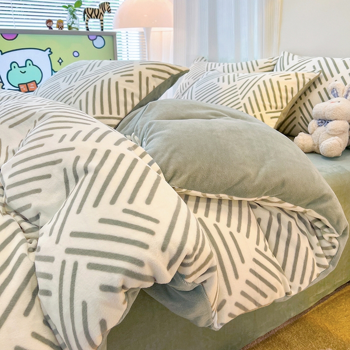 91家纺网 家纺一手货源 找家纺 HL原创 2025新款牛奶绒四件套 雅绿