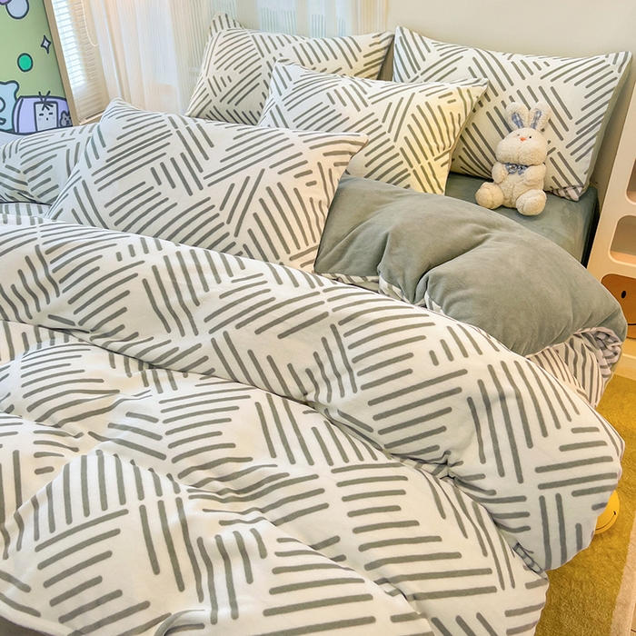 91家纺网 家纺一手货源 找家纺 HL原创 2025新款牛奶绒四件套 雅绿