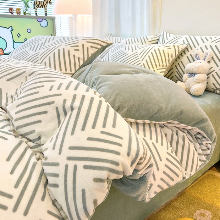 91家纺网 家纺一手货源 找家纺 HL原创 2025新款牛奶绒四件套 雅绿