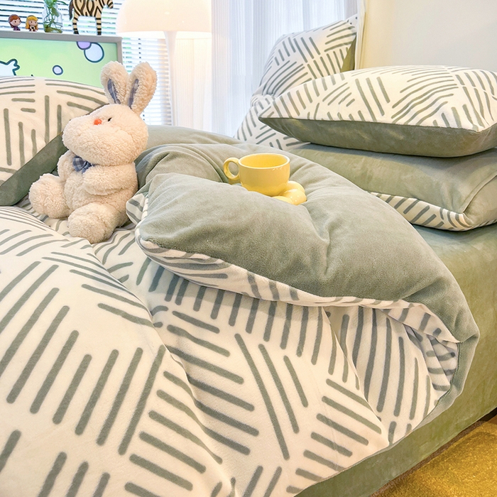 91家纺网 家纺一手货源 找家纺 HL原创 2025新款牛奶绒四件套 雅绿