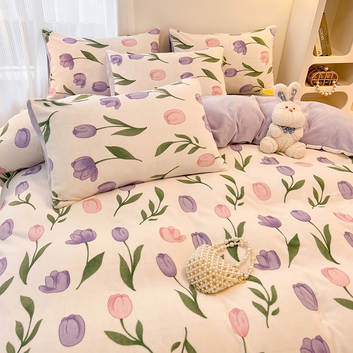 91家纺网 家纺一手货源 找家纺 HL原创 2025新款牛奶绒四件套 紫色郁金香