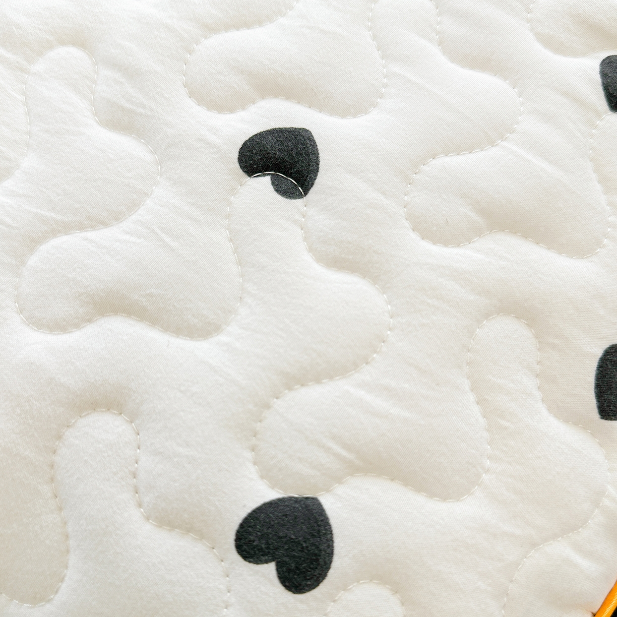 91家纺网 家纺一手货源 找家纺 笠裙家纺 2025新款水洗棉荷叶花边法式赫本风夹棉加厚床裙单床裙床裙单件 夹棉-爱心