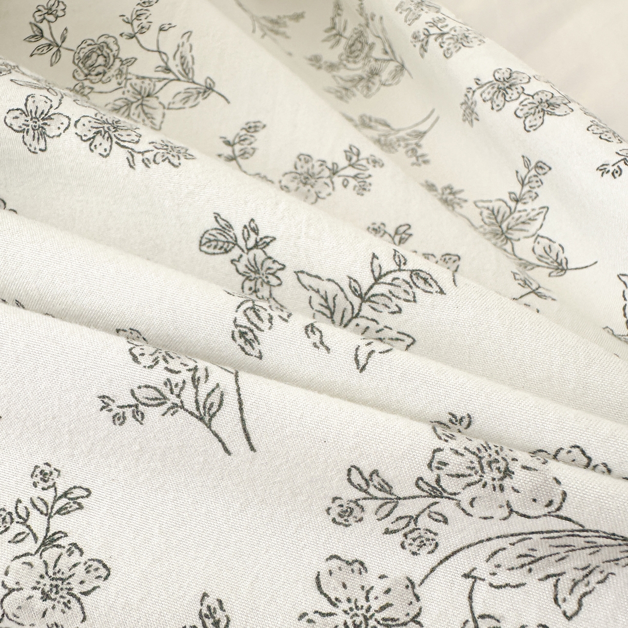 91家纺网 家纺一手货源 找家纺 笠裙家纺 2025新款水洗棉荷叶花边法式赫本风夹棉加厚床裙单床裙床裙单件 夹棉-花恋