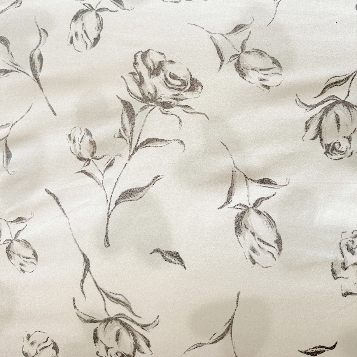 91家纺网 家纺一手货源 找家纺 笠裙家纺 2025新款水洗棉荷叶花边法式赫本风夹棉加厚床裙单床裙床裙单件 夹棉-玫瑰