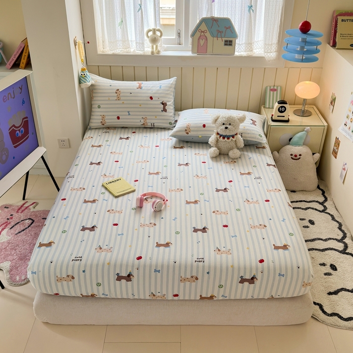 91家纺网 家纺一手货源 找家纺 曼之夏 2025新款全棉纯棉卡通印花单床笠 床笠单件 椰蓝小腊肠