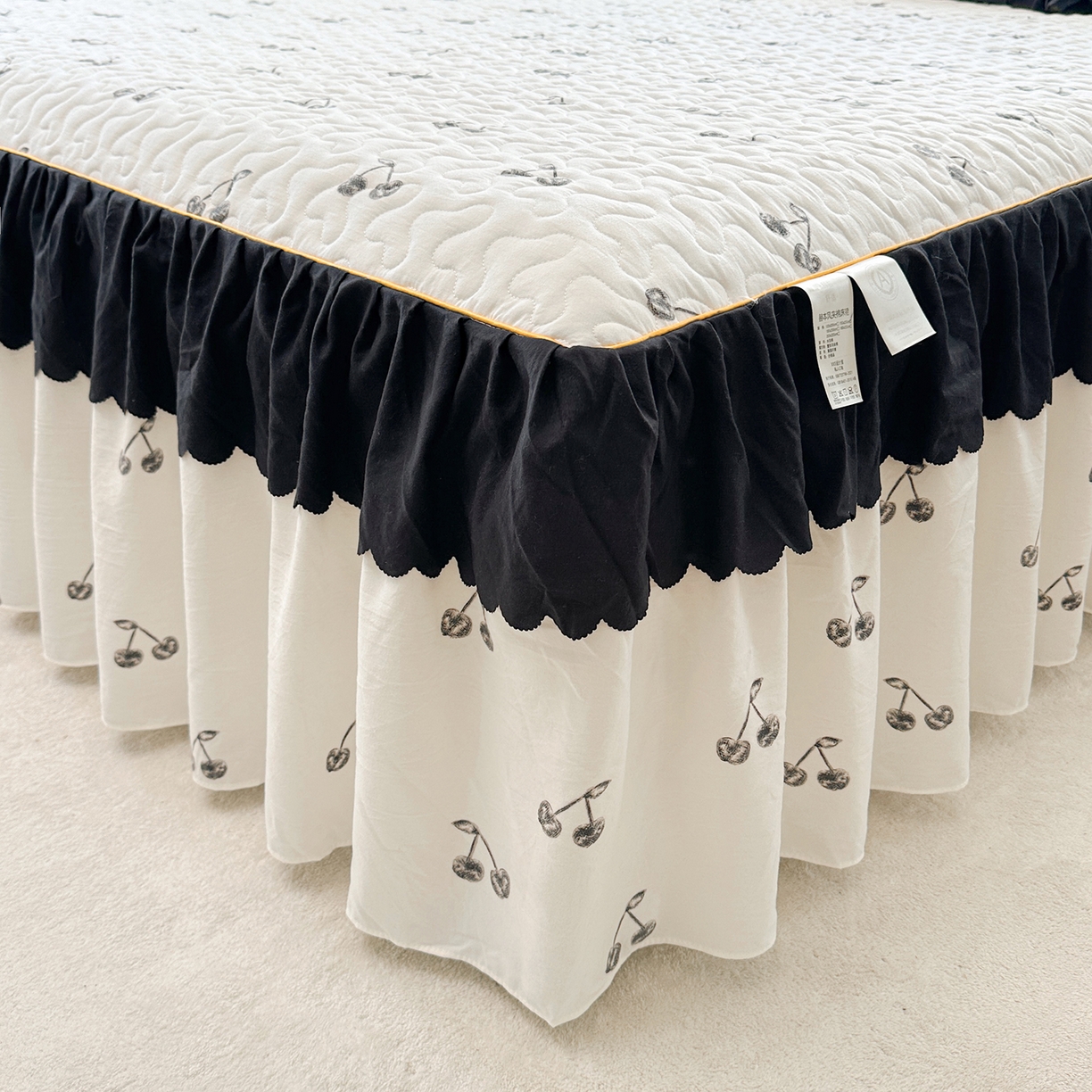 91家纺网 家纺一手货源 找家纺 笠裙家纺 2025新款水洗棉荷叶花边法式赫本风夹棉加厚床裙单床裙床裙单件 夹棉-樱桃