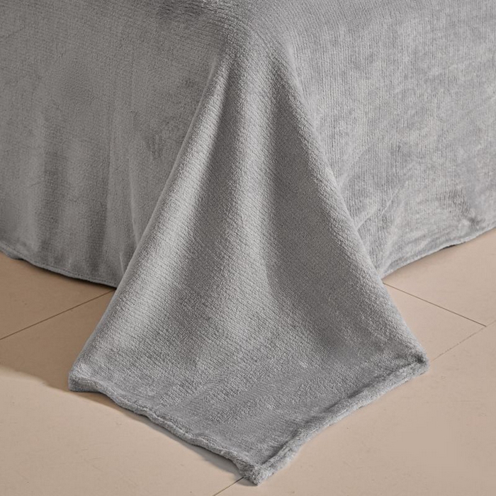 91家纺网 家纺一手货源 找家纺 眠博士 2025新款兔绒牛奶绒加厚保暖四件套-凯瑟琳场景一 凯瑟琳-暖灰