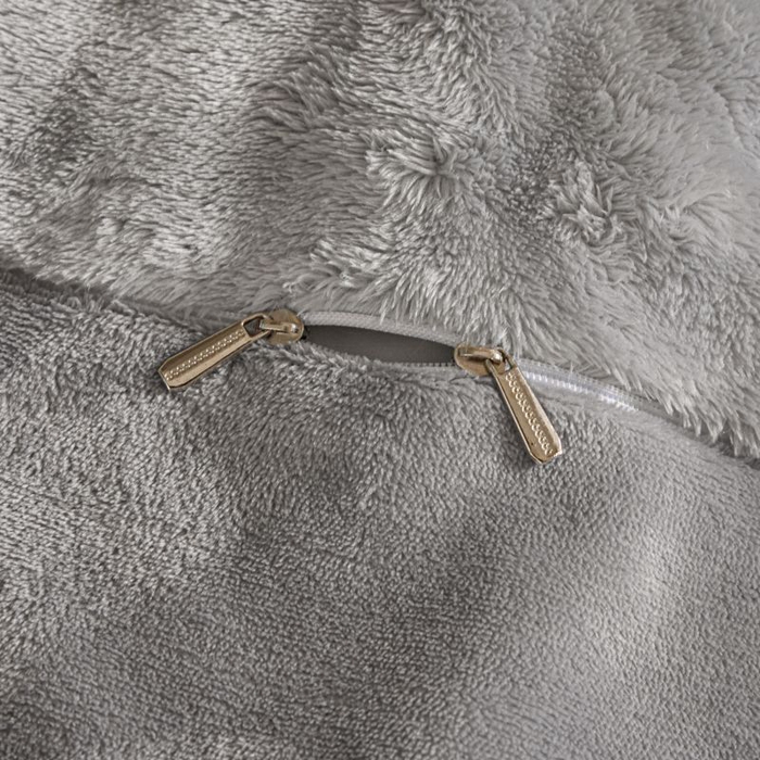 91家纺网 家纺一手货源 找家纺 眠博士 2025新款兔绒牛奶绒加厚保暖四件套-凯瑟琳场景一 凯瑟琳-暖灰