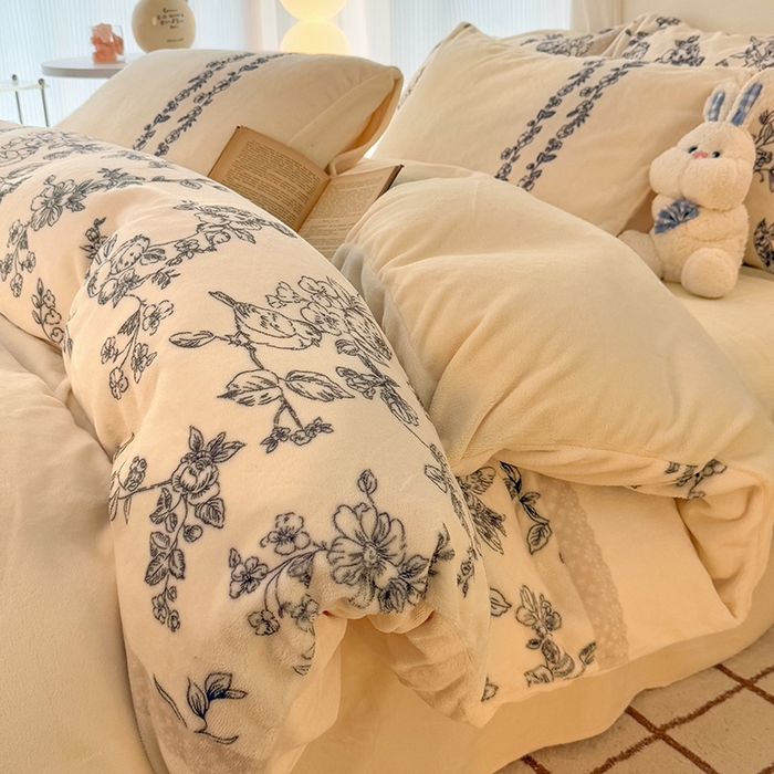 91家纺网 家纺一手货源 找家纺 HL原创 2025新款牛奶绒单品被套单件被套 法式花园