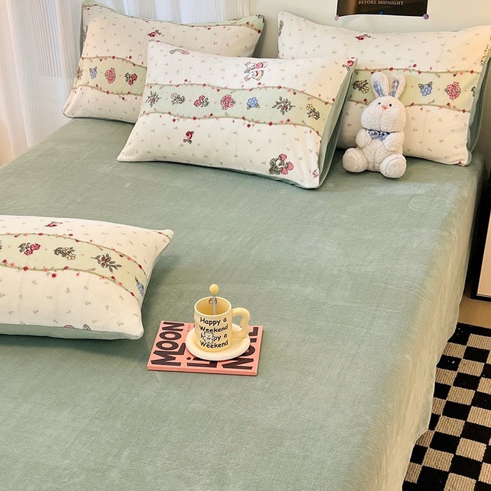 91家纺网 家纺一手货源 找家纺 HL原创 2025新款牛奶绒单品被套单件被套 粉黛小兔-绒