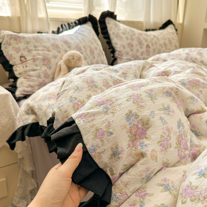 91家纺网 家纺一手货源 找家纺 （总）老K (原美阁） 2025新款超柔软双层纱赫本风四件套学生宿舍三件套