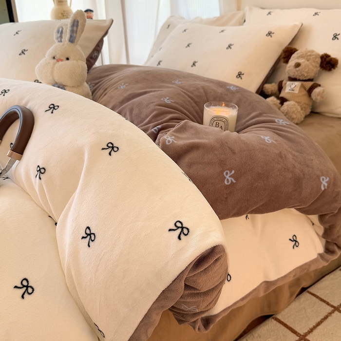 91家纺网 家纺一手货源 找家纺 HL原创 2025新款牛奶绒单品被套单件被套 可可蝴蝶结