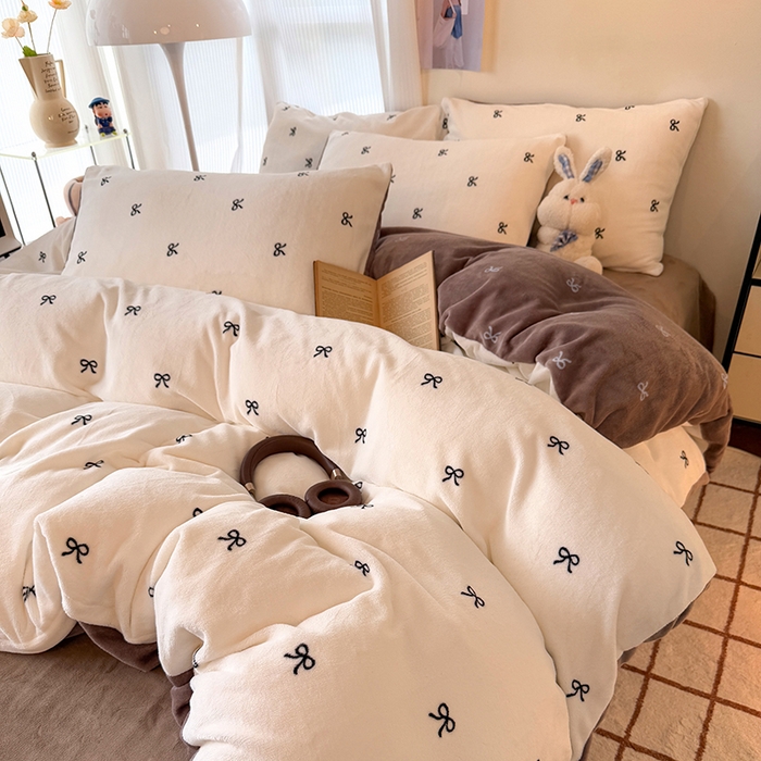 91家纺网 家纺一手货源 找家纺 HL原创 2025新款牛奶绒单品被套单件被套 可可蝴蝶结