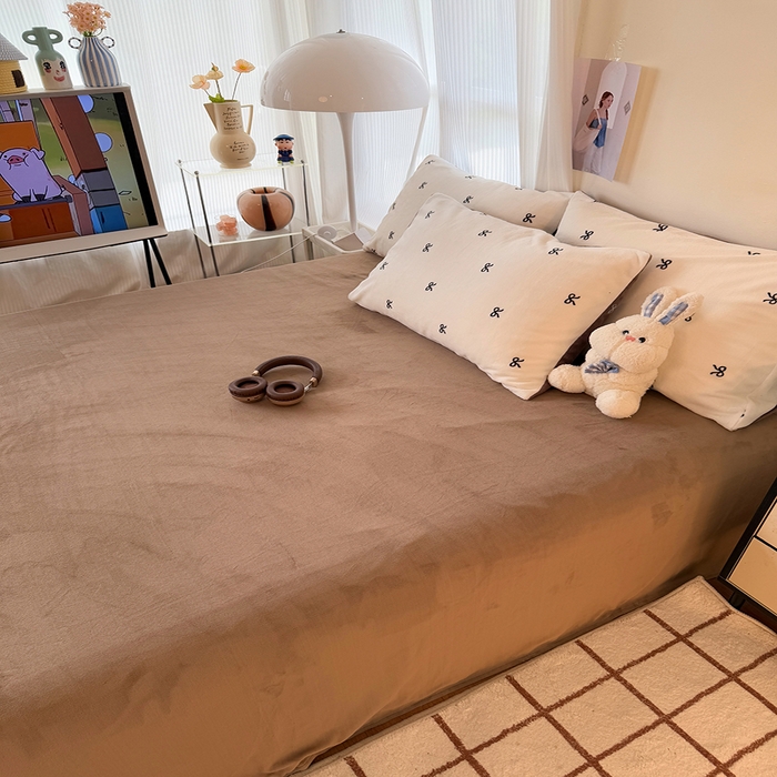 91家纺网 家纺一手货源 找家纺 HL原创 2025新款牛奶绒单品被套单件被套 可可蝴蝶结