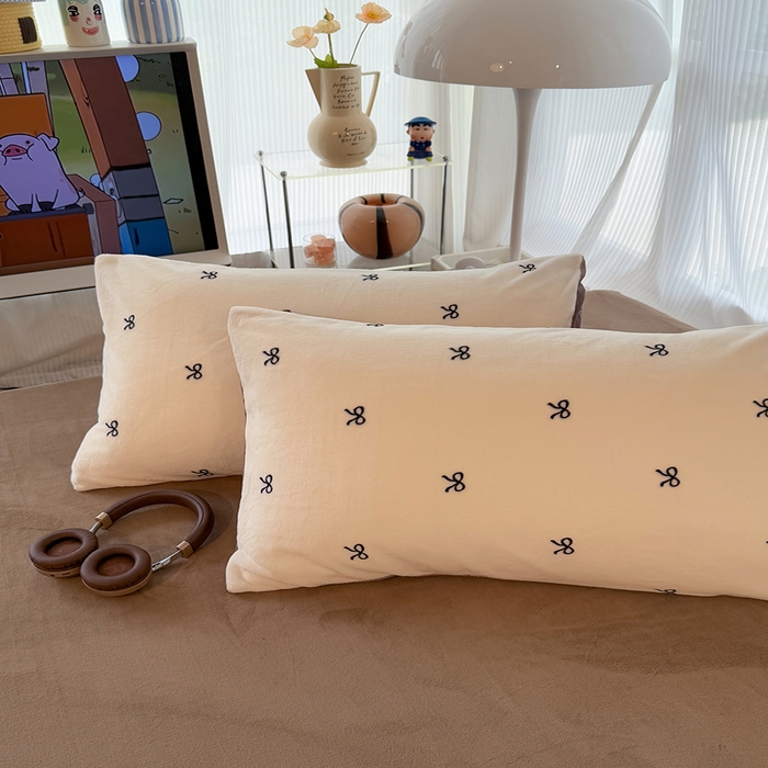 91家纺网 家纺一手货源 找家纺 HL原创 2025新款牛奶绒单品被套单件被套 可可蝴蝶结