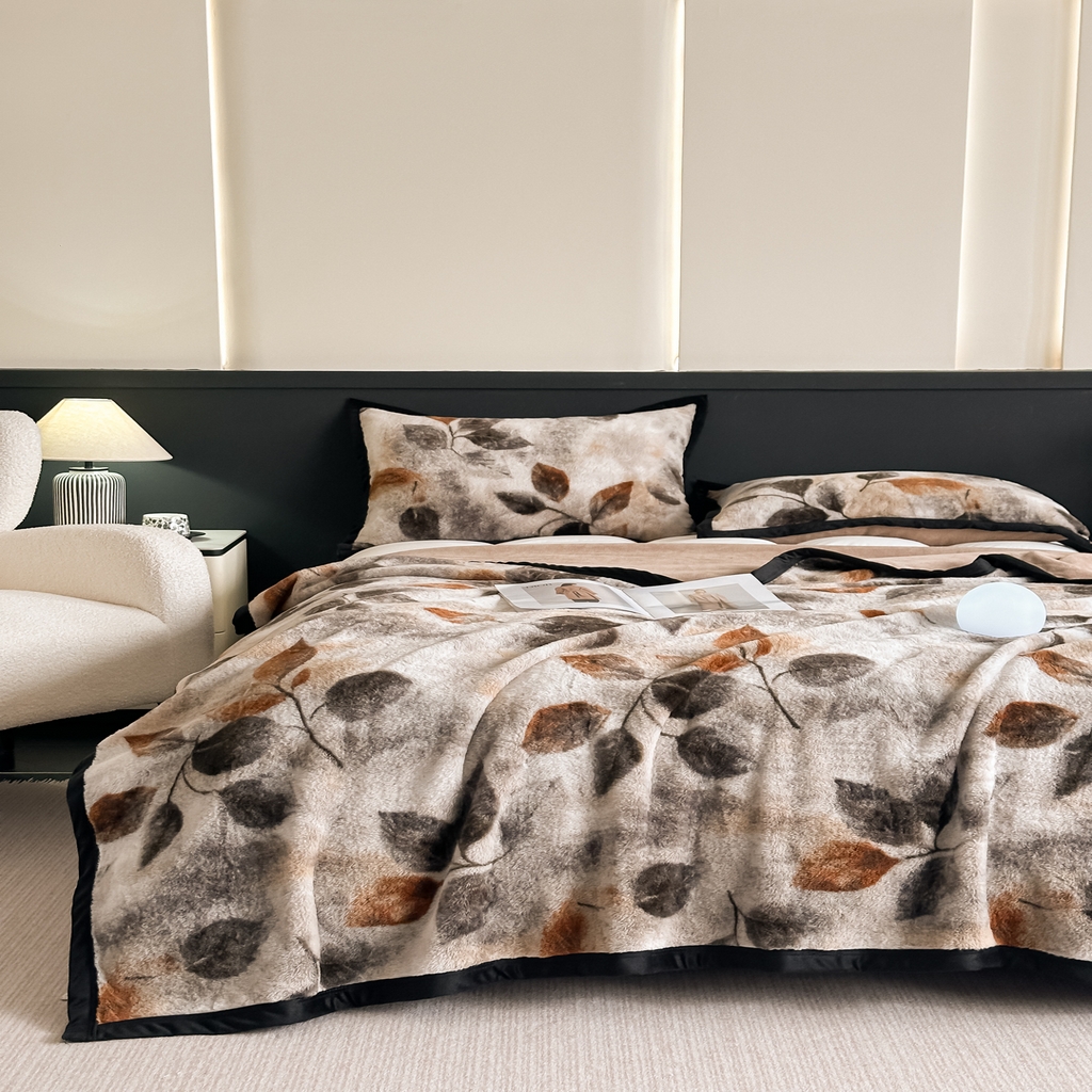 91家纺网 家纺一手货源 找家纺 芙绣家纺 2025新款雪貂绒毛毯轻奢高级感办公室午休毯空调毯沙发毯加厚 贝拉