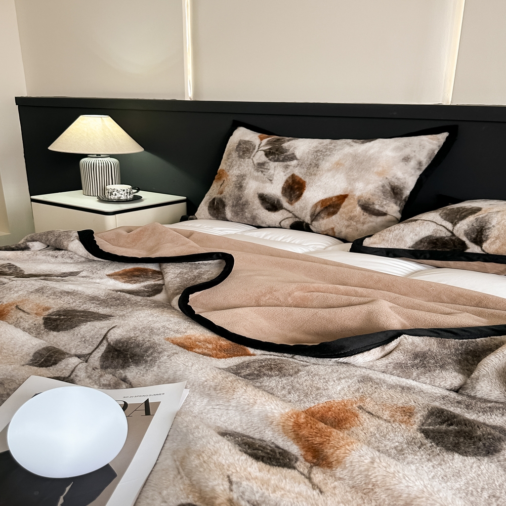 91家纺网 家纺一手货源 找家纺 芙绣家纺 2025新款雪貂绒毛毯轻奢高级感办公室午休毯空调毯沙发毯加厚 贝拉