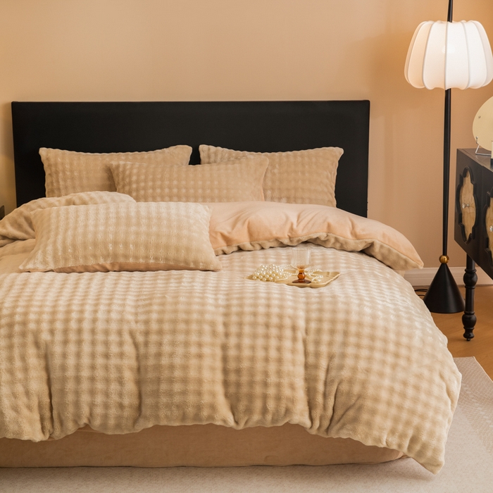 91家纺网 家纺一手货源 找家纺 眠博士 2025新款兔绒牛奶绒加厚保暖四件套-凯瑟琳场景二 凯瑟琳-暖咖