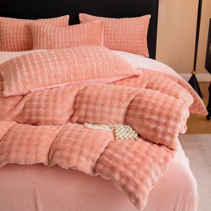 91家纺网 家纺一手货源 找家纺 眠博士 2025新款兔绒牛奶绒加厚保暖四件套-凯瑟琳场景二 凯瑟琳-暖豆沙